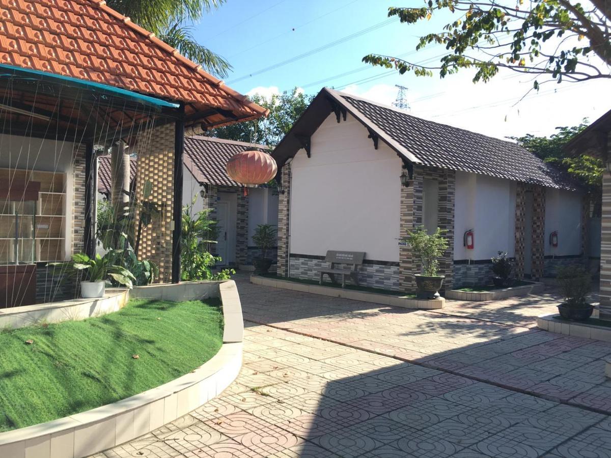 Nha Nghi Tran Duc Aparthotel Phú Mỹ Εξωτερικό φωτογραφία