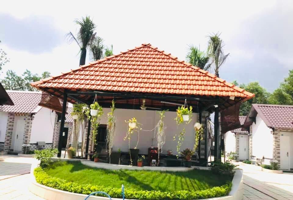 Nha Nghi Tran Duc Aparthotel Phú Mỹ Εξωτερικό φωτογραφία
