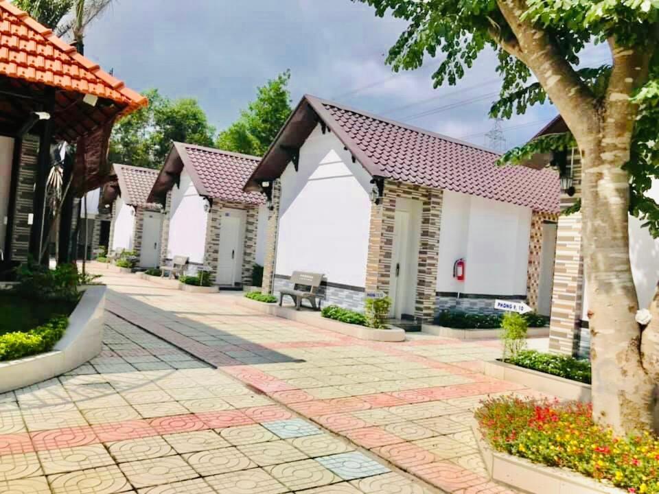 Nha Nghi Tran Duc Aparthotel Phú Mỹ Εξωτερικό φωτογραφία